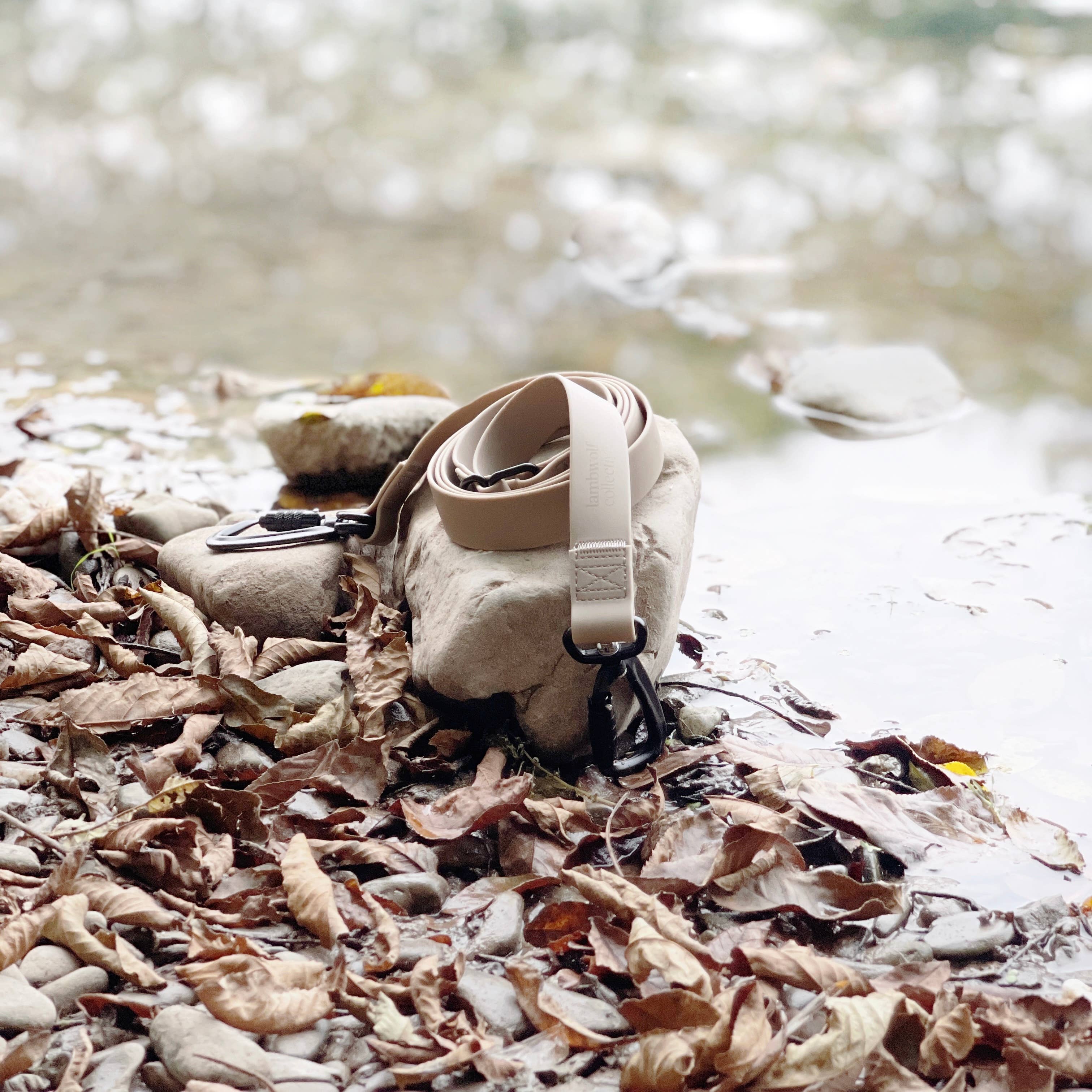Lambwolf – Mellem Leash – Waterproof