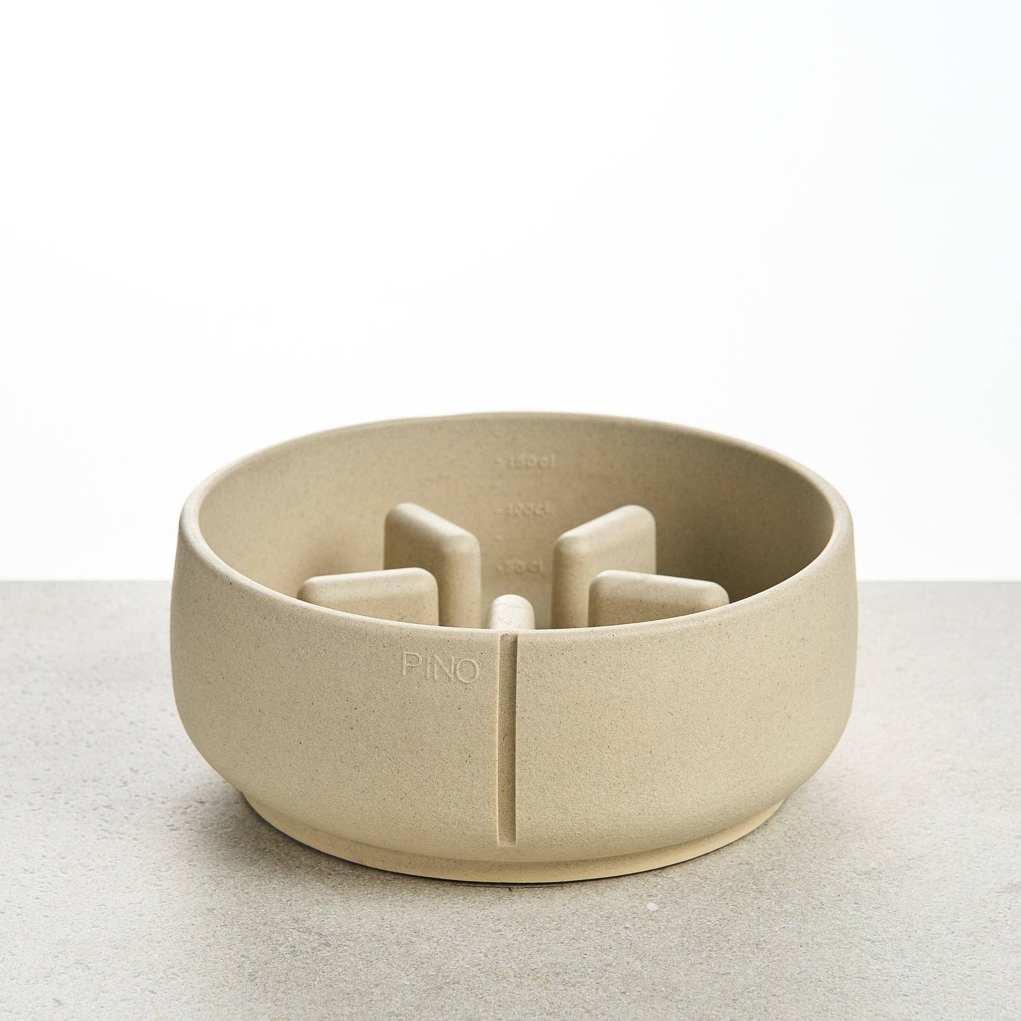 Pino – Slow Feeder Bowl – Ultra-durable Sandstone & Hypoallergenic