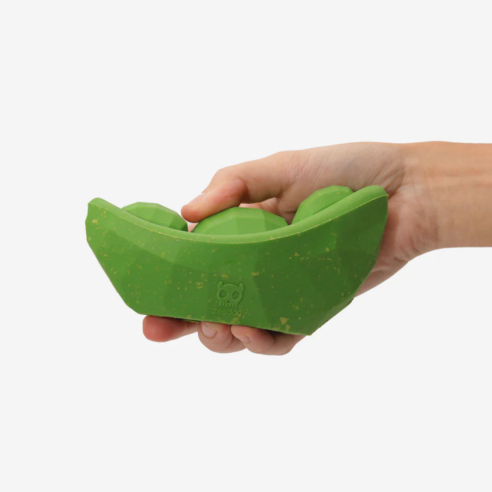Zee.Dog – Green Bean – Interactive Treat-Dispensing Dog Toy