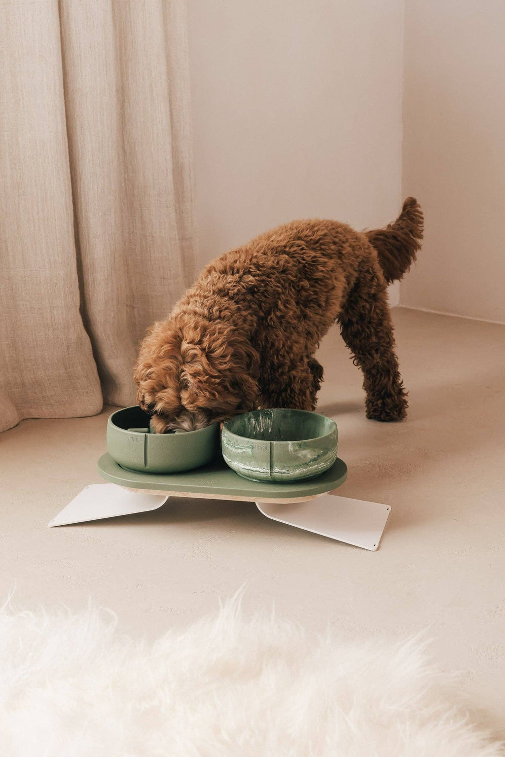 Pino – Slow Feeder Bowl – Ultra-durable Sandstone & Hypoallergenic