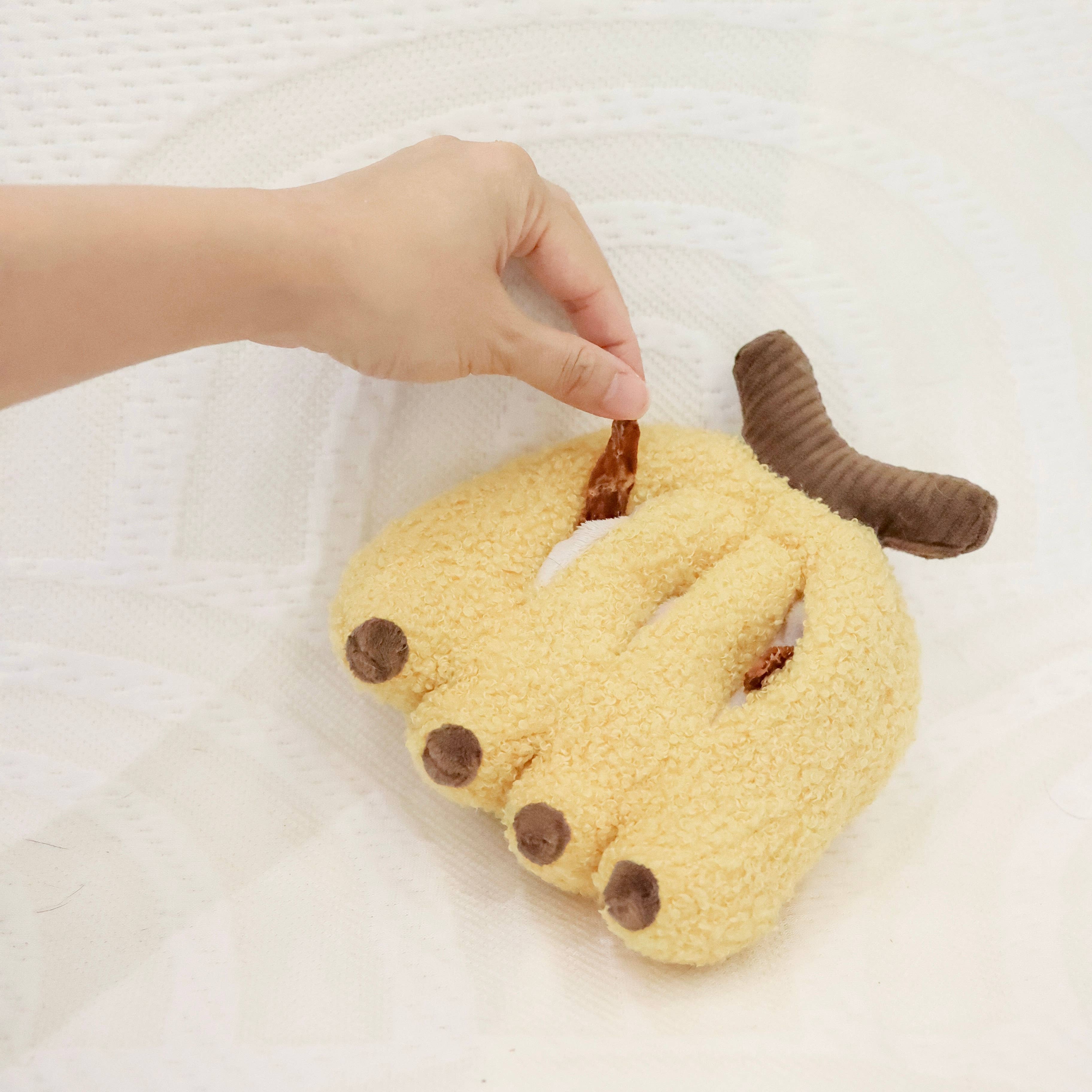 Lambwolf – Banana – Enrichment Dog Toy