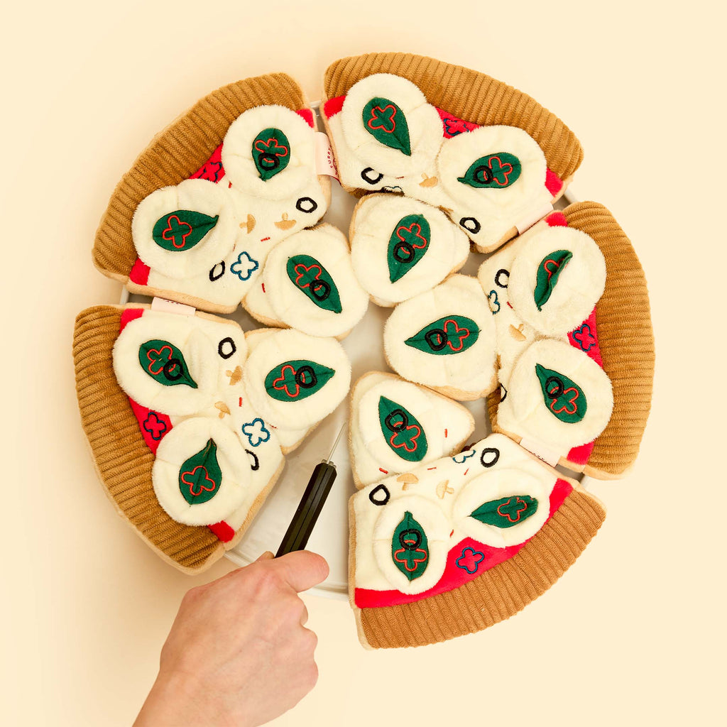 The Furryfolks – Pizza – Dog Interactive Nosework Toy