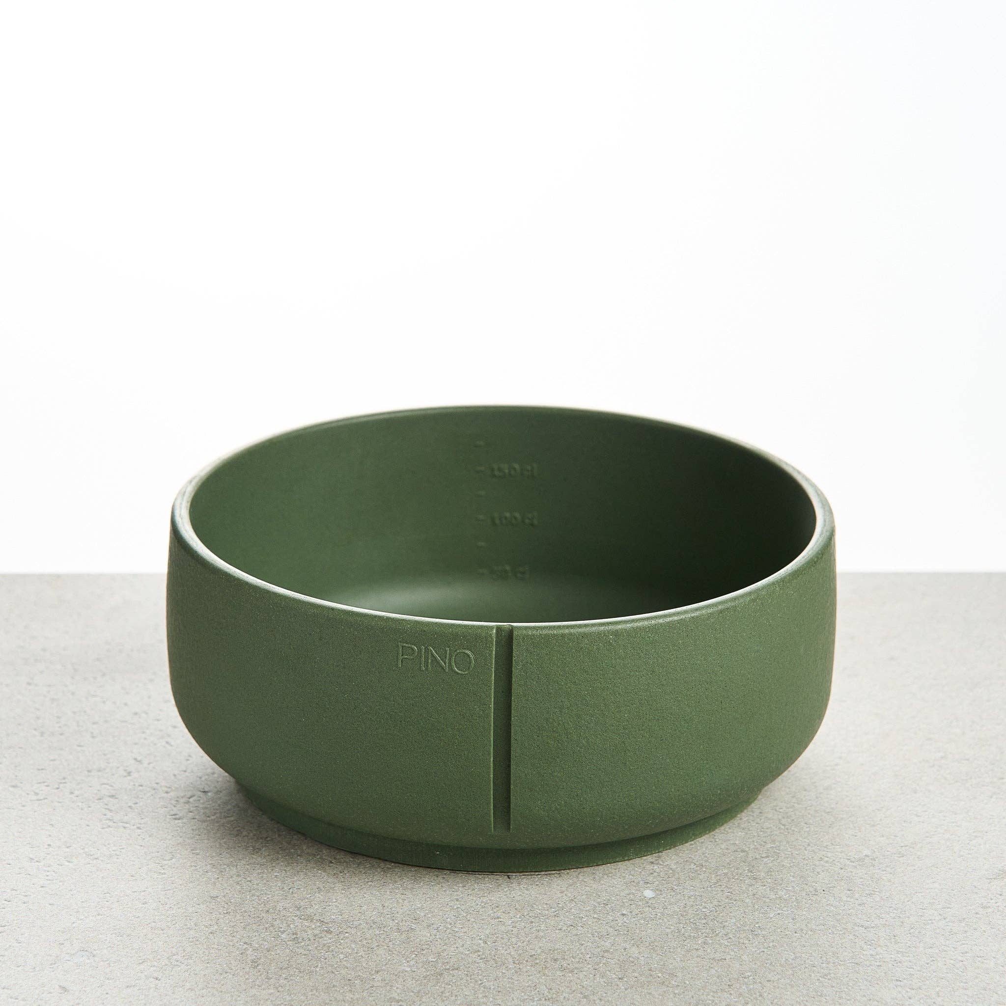 Pino – Classic Dog Bowl – Ultra-durable Sandstone & Hypoallergenic