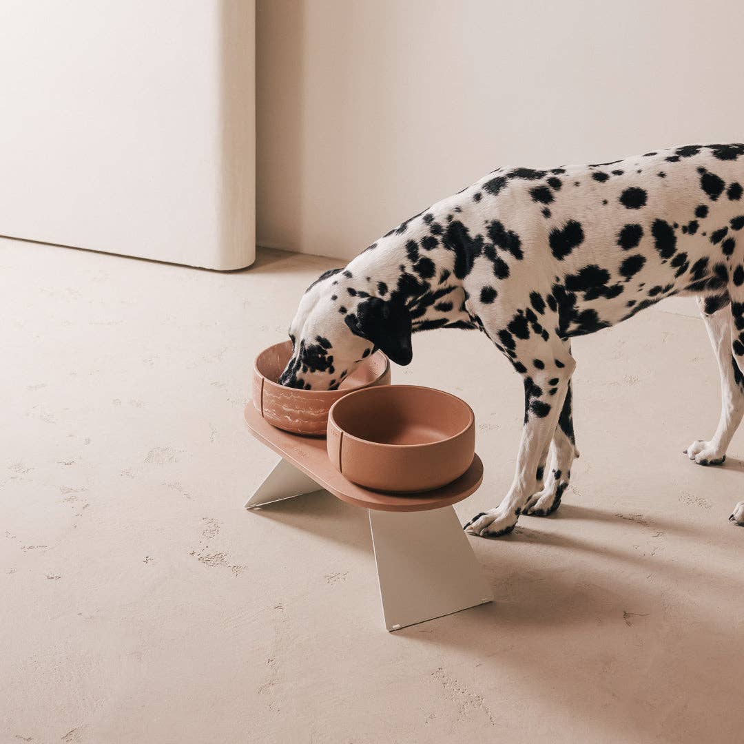 Pino – Classic Dog Bowl – Ultra-durable Sandstone & Hypoallergenic