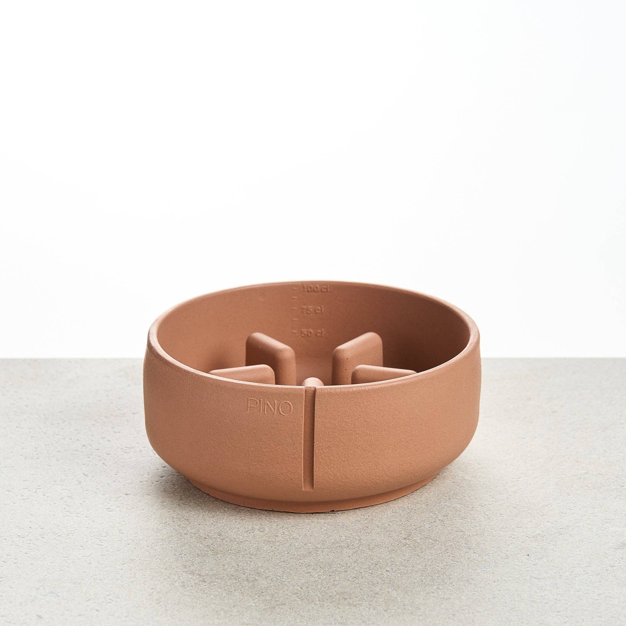 Pino – Slow Feeder Bowl – Ultra-durable Sandstone & Hypoallergenic