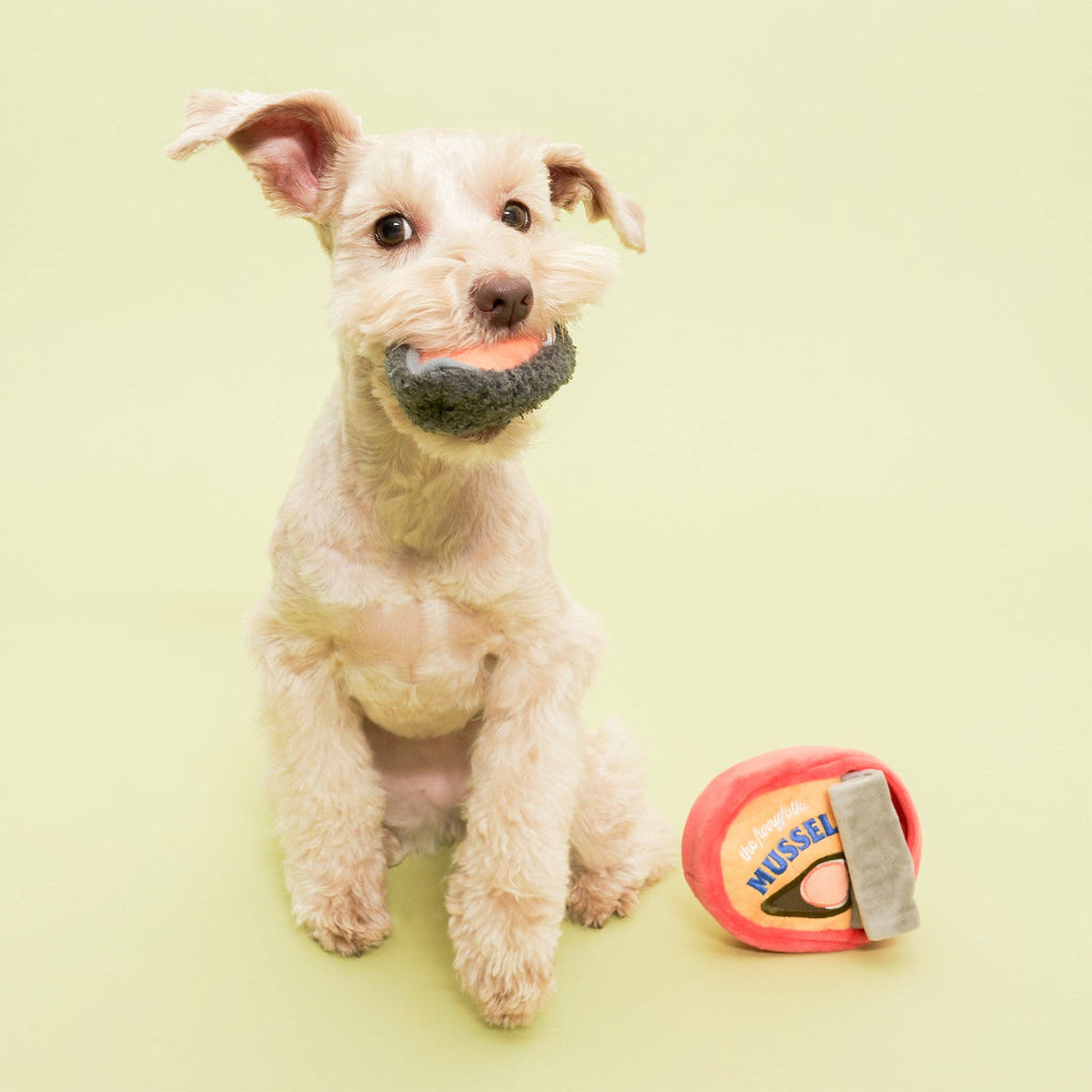 The Furryfolks – Tinned Mussel – Dog Interactive Nosework Toy