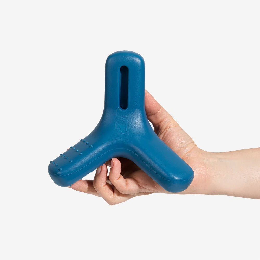 Zee.Dog – Tripod – Chew Dog Toy